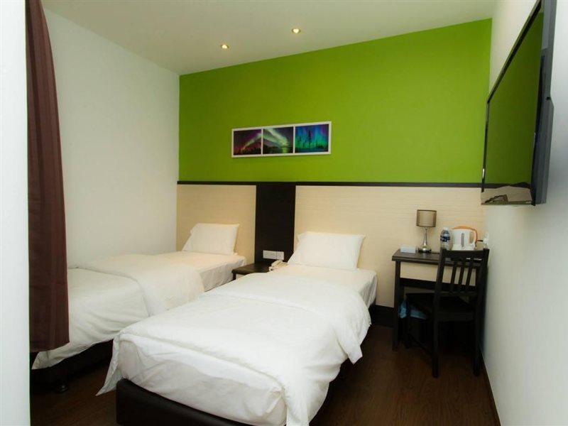 Aurora Boutique Hotel Bahau Екстер'єр фото