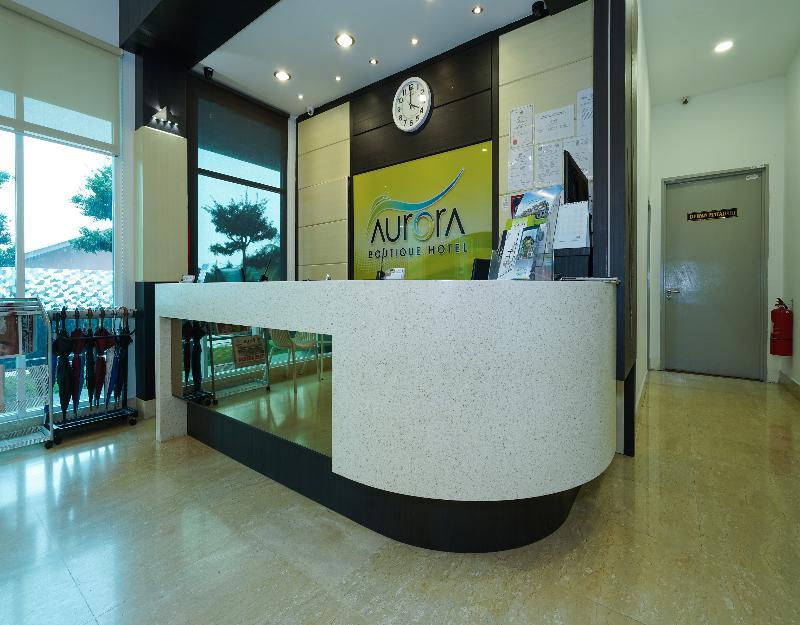 Aurora Boutique Hotel Bahau Екстер'єр фото