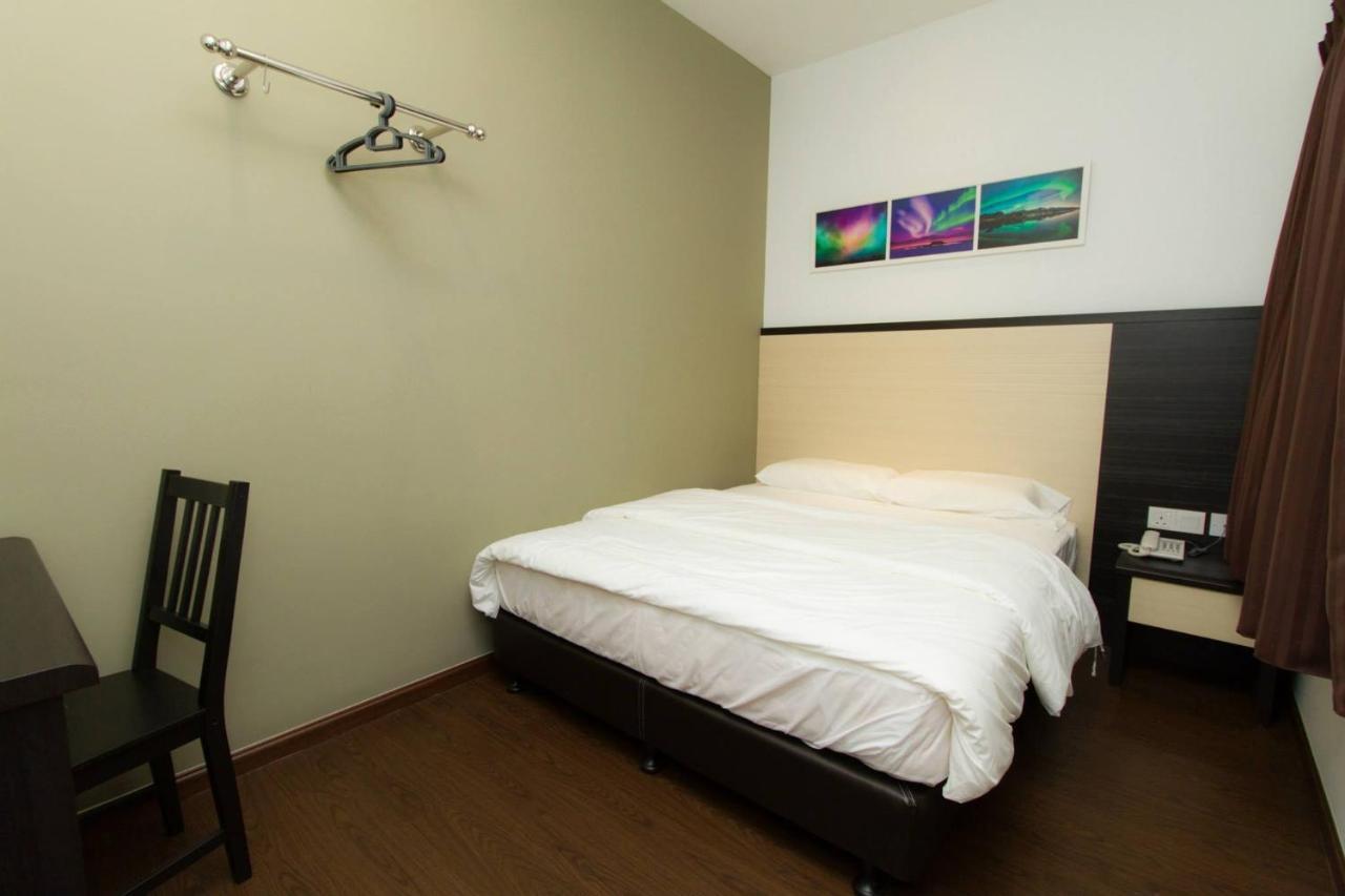 Aurora Boutique Hotel Bahau Екстер'єр фото
